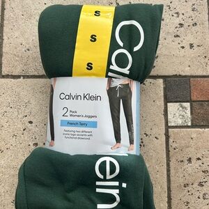NWT Calvin Klein women’s 2 pack joggers size S